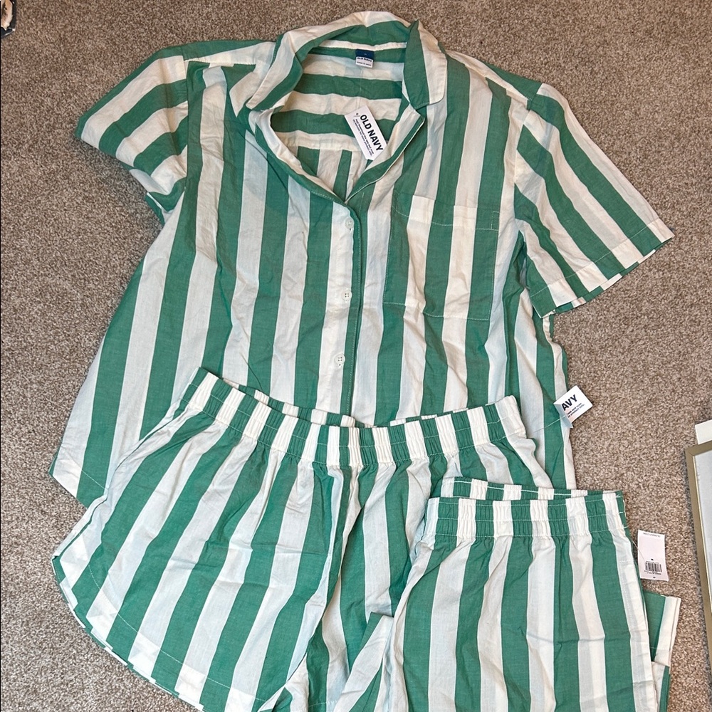 BNWT old navy green striped pajama set! Shorts AND pants included!